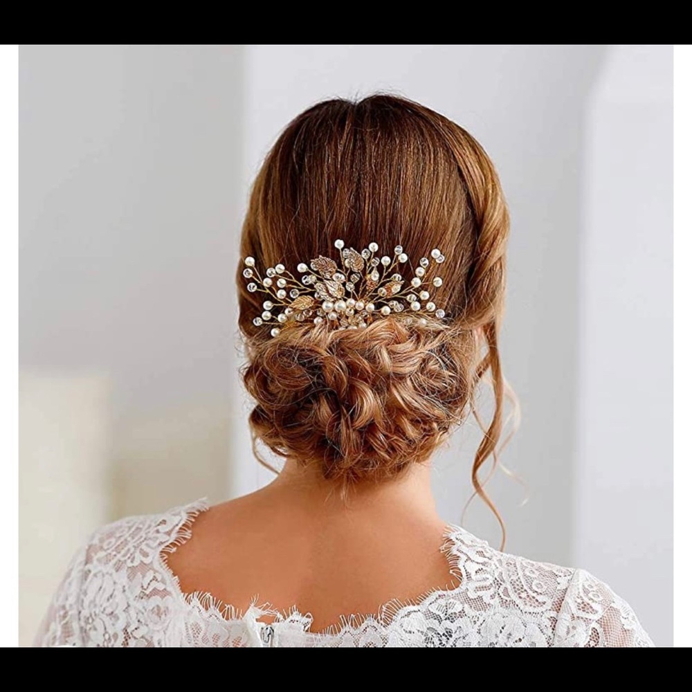 Decorative hair comb / Bridal hair accessory